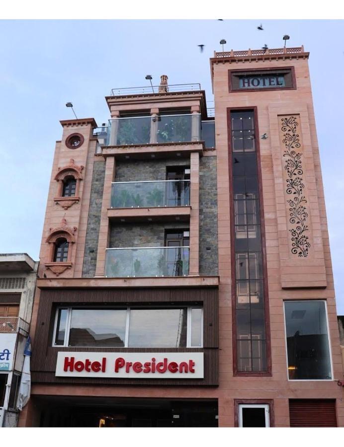 Hotel President, Jodhpur ジョードプル エクステリア 写真
